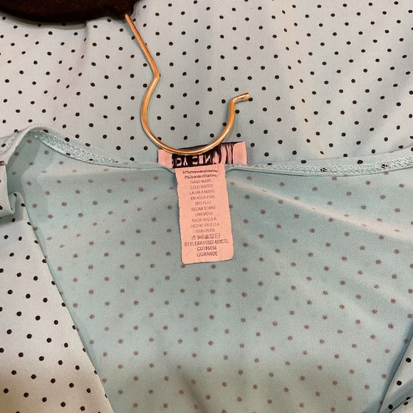 Body Central Blue Polka Dot Empire Waist Tunic Top Size Large - Picture 5 of 5